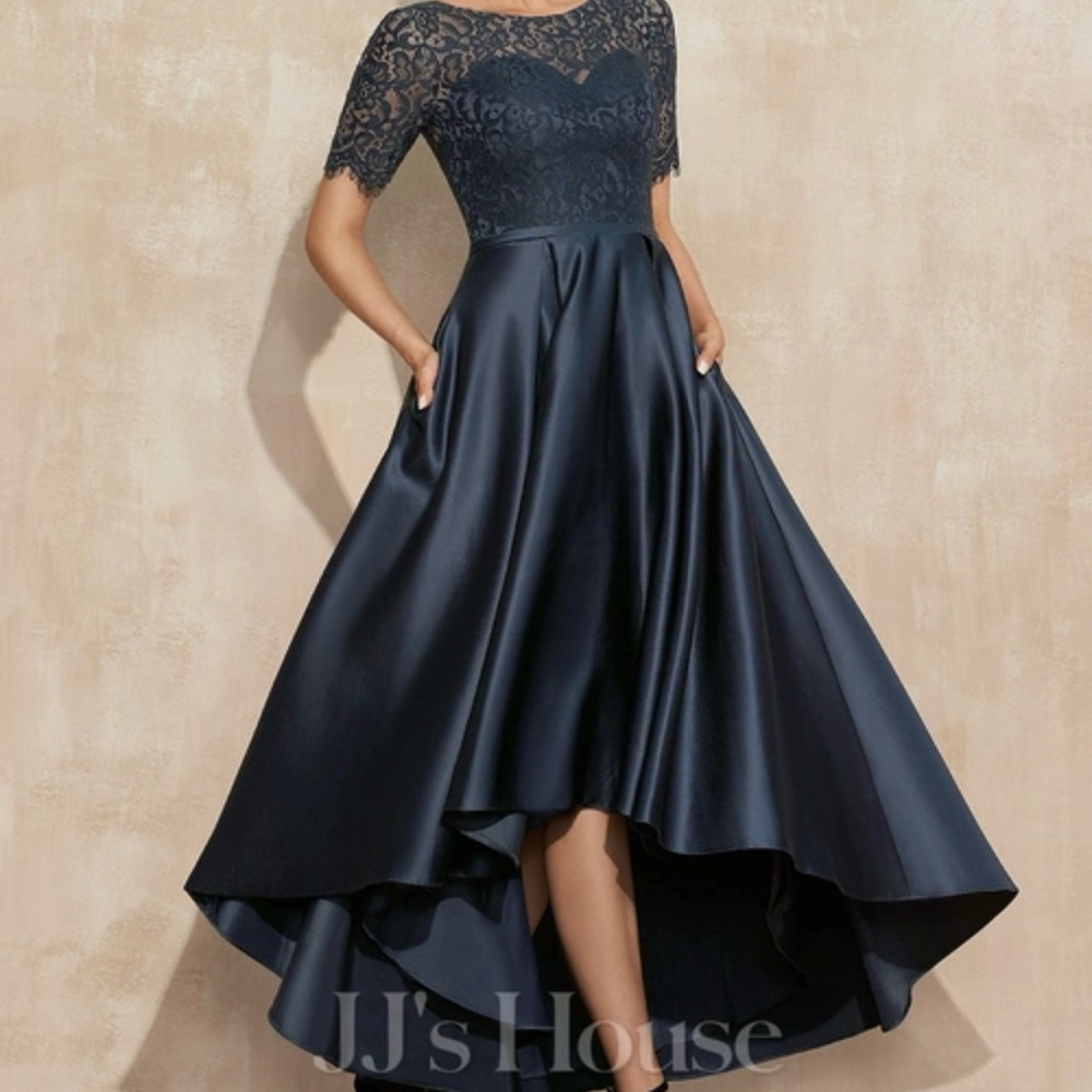 A-line Scoop Illusion Asymmetrical Lace Satin Mother of the Bride Dress